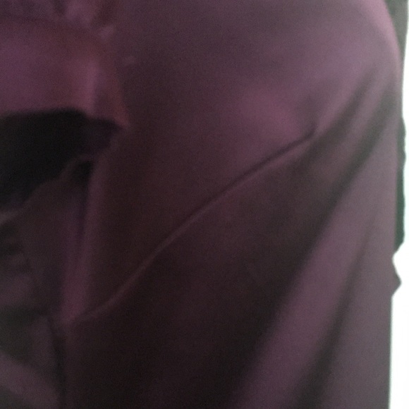 Anne Taylor women’s Aubergine ruffle front blouse - Picture 5 of 8